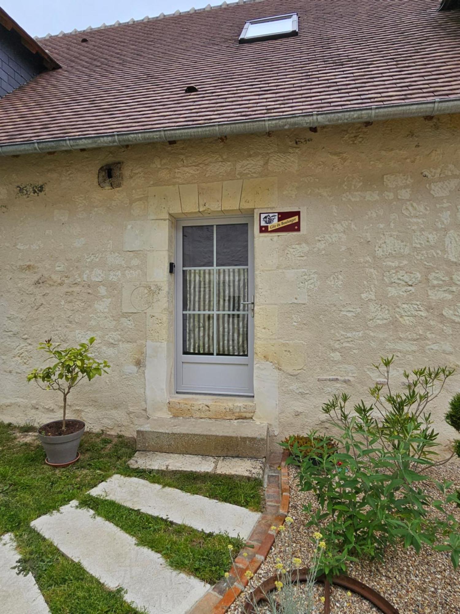 Moulin De Galerne, Le Gite Du Boulanger Seigy Exterior photo